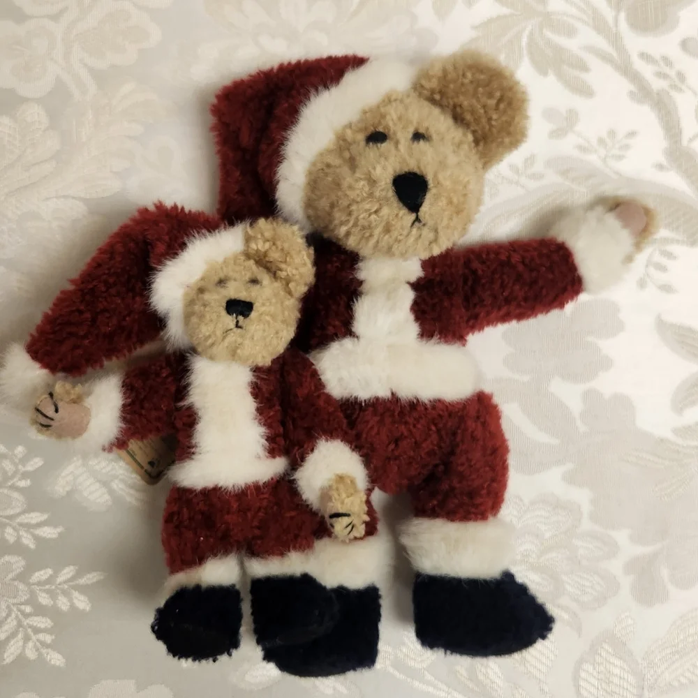 Boyds Bears Niki & St Niklas Santa Suit Christmas Plush Bears